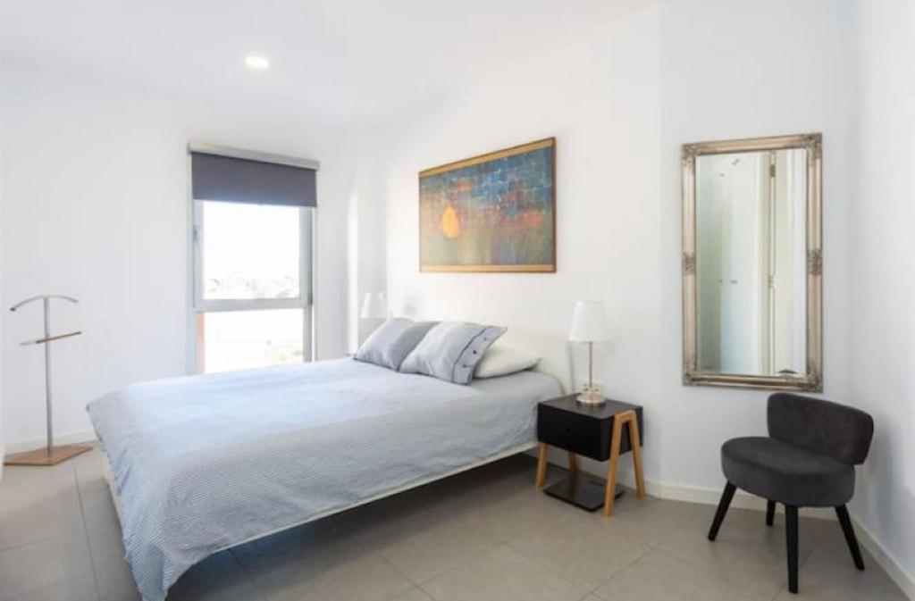 Modern Seafront Flat With A Private Garage Apartamento El Médano Exterior foto