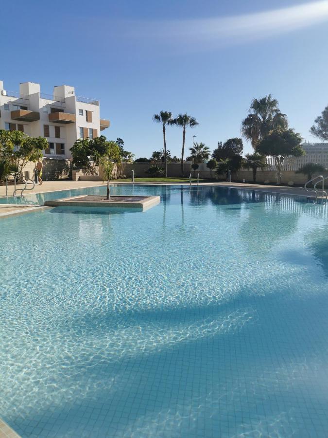 Modern Seafront Flat With A Private Garage Apartamento El Médano Exterior foto